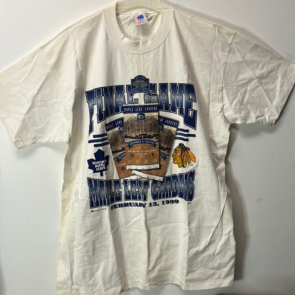 1999 MAPLE LEAF GARDENS vs. Chicago BLACKHAWKS Last Game TICKET T-Shirt